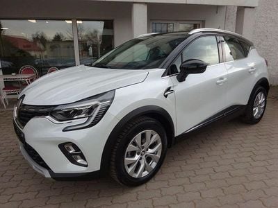 Second-hand Renault Captur Intens 140 CP (102 kW) 2023 Alb SUV