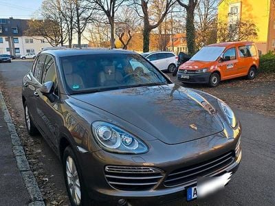 Gebraucht Porsche Cayenne 245 PS (180 kW) 2012 Braun SUV