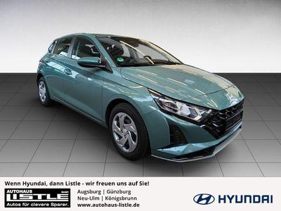 Gebraucht Hyundai i20 Select 101 PS (74 kW) 2025 Gruen Kleinwagen