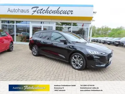 Begagnad Ford Focus ST-Line X 125 HK (91 kW) 2023 Svart Kombi