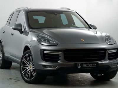 Gebraucht Porsche Cayenne Turbo 520 PS (382 kW) 2015 Grau (meteorgraumetallic) SUV