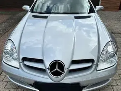 Gebraucht Mercedes SLK200 163 PS (119 kW) 2005 Silber Cabrio