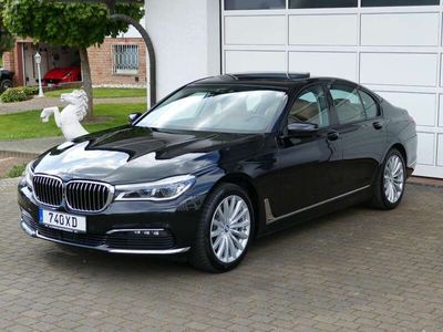 gebraucht BMW 740 d xDrive *EGSHD+Komfortsitze+DrivAsProf+19" !