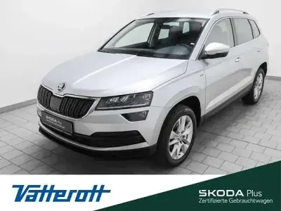 Gebraucht Skoda Karoq Clever 110 PS (80 kW) 2021 Stribrna brilliant/ brilliants SUV