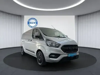 Second-hand Ford Transit Custom 105 CP (77 kW) 2018 Argintiu Monovolum