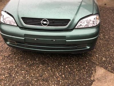 Second-hand Opel Astra 100 CP (73 kW) 1999 Verde Berlinǎ
