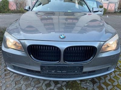 BMW 730