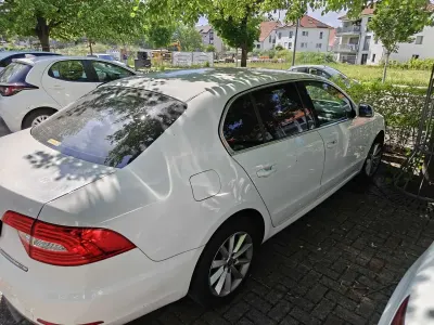 Gebraucht Skoda Superb Ambition 160 PS (117 kW) 2013 Limousine