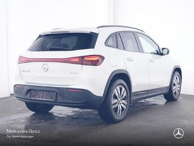 Mercedes EQA300