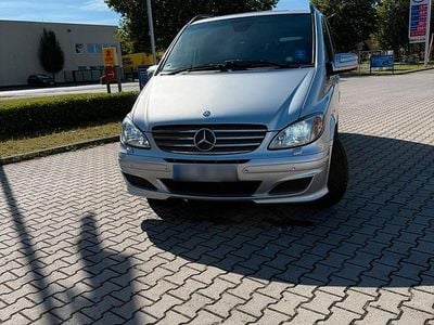 Usata Mercedes Viano 204 CV (150 kW) 2010 Argento Monovolume