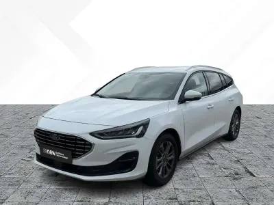 Gebraucht Ford Focus Titanium 116 PS (85 kW) 2026 Weiß Limousine