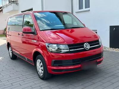 Gebraucht VW Multivan Edition 150 PS (110 kW) 2017 Rot Van / Kleinbus