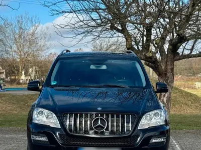 Brugt Mercedes ML350 Edition 231 HK (169 kW) 2011 Sort SUV