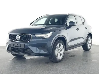 Gebraucht Volvo XC40 Core 163 PS (119 kW) 2025 Blau SUV