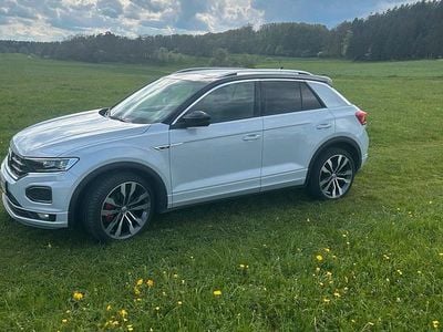 Second-hand VW T-Roc Sport 150 CP (110 kW) 2020 Alb SUV