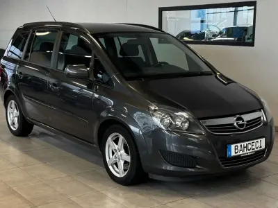 Gebraucht Opel Zafira Family 110 PS (80 kW) 2012 Grau Van / Kleinbus