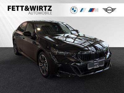 Neu BMW i5 M Sport 250 kW (340 PS) 2026 Black sapphire metallic Limousine