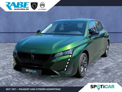 Gebraucht Peugeot 308 Active 131 PS (96 kW) 2024 Grün Limousine
