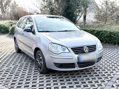 Gebraucht VW Polo Comfortline 80 PS (58 kW) 2009 Grau Kleinwagen