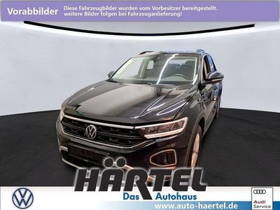 Gebraucht VW T-Roc Life 150 PS (110 kW) 2022 Deep black perleffekt, pearl effect SUV