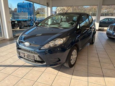 Gebraucht Ford Fiesta Ambiente 60 PS (44 kW) 2010 Blau Kleinwagen