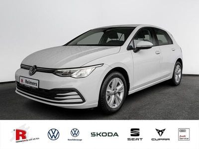 Gebraucht VW Golf VIII Life 110 PS (80 kW) 2022 Weiß Limousine