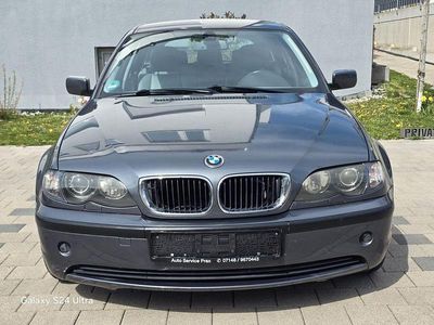 Gebraucht BMW 318 143 PS (105 kW) 2003 Blau Kombi
