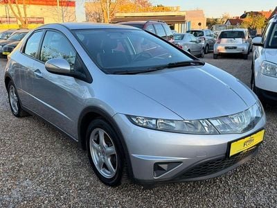 Usata Honda Civic 83 CV (61 kW) 2006 Argento Berlina