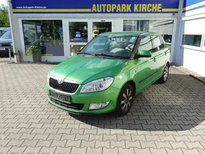 Gebraucht Skoda Fabia Elegance 105 PS (77 kW) 2011 Grün Limousine