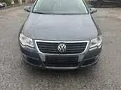 Gebraucht VW Passat Comfortline 140 PS (102 kW) 2008 Grau Kombi