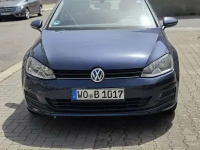 Gebraucht VW Golf VII Trendline 150 PS (110 kW) 2014 Blau Limousine