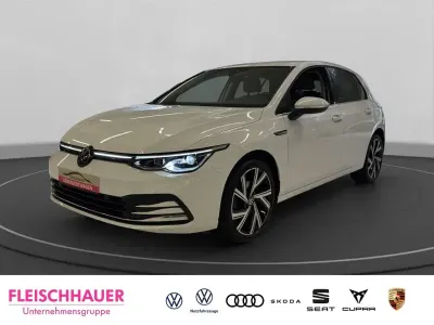 Usata VW Golf VIII Style 150 CV (110 kW) 2024 Bianco Berlina