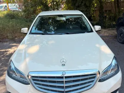 Gebraucht Mercedes E200 2015 Andere farben Limousine