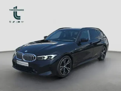 Gebraucht BMW 320 M Sport 190 PS (139 kW) 2025 Schwarz Kombi