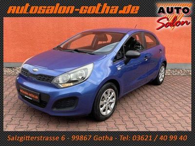 Gebraucht Kia Rio Attract 86 PS (63 kW) 2013 Blau Limousine