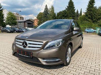 Mercedes B180