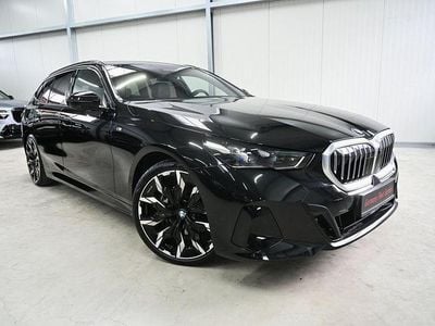 Gebraucht BMW 540 M Sport 303 PS (222 kW) 2025 Schwarz Limousine