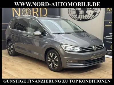 Gebraucht VW Touran Highline 150 PS (110 kW) 2019 Indiumgrau metallic Van / Kleinbus