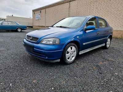 Second-hand Opel Astra 101 CP (74 kW) 2001 Albastru Berlinǎ