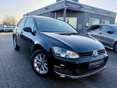 Gebraucht VW Golf VII LOUNGE 150 PS (110 kW) 2015 Schwarz Limousine