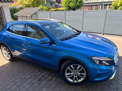 Mercedes GLA200