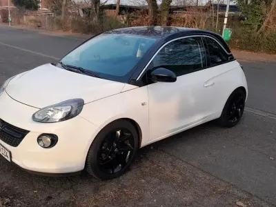 Używany Opel Adam Slam 101 KM (74 kW) 2014 Czarny Hatchback