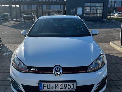 Gebraucht VW Golf VII GTI 220 PS (161 kW) 2014 Weiß Limousine