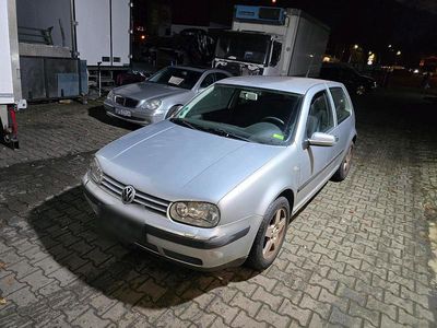 Gebraucht VW Golf 2004 Silber Coupé