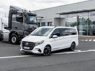 Arktikweiss Gebraucht 2025 Mercedes V250 Style Van / Kleinbus | 64.890 € (Guter Preis)