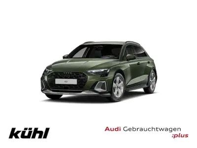 Gebraucht Audi A3 e-tron Comfort 204 PS (150 kW) 2026 Distriktgrün metallic Kleinwagen