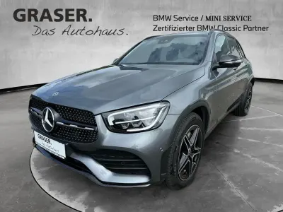 Gebraucht Mercedes GLC200 AMG line 211 PS (155 kW) 2022 Silber SUV