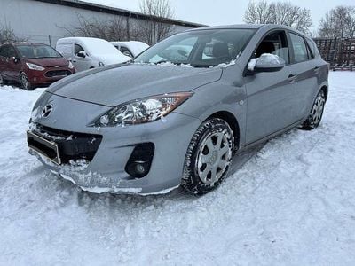 Gebraucht Mazda 3 Edition 105 PS (77 kW) 2013 Plutossilber metallic Kleinwagen