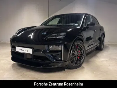 Gebraucht Porsche Macan Turbo 469 kW (639 PS) 2026 Tiefschwarzmetallic SUV
