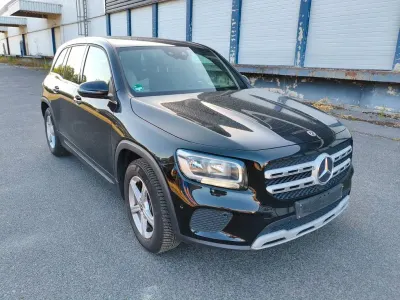 Gebraucht Mercedes GLB200 150 PS (110 kW) 2021 Schwarz SUV